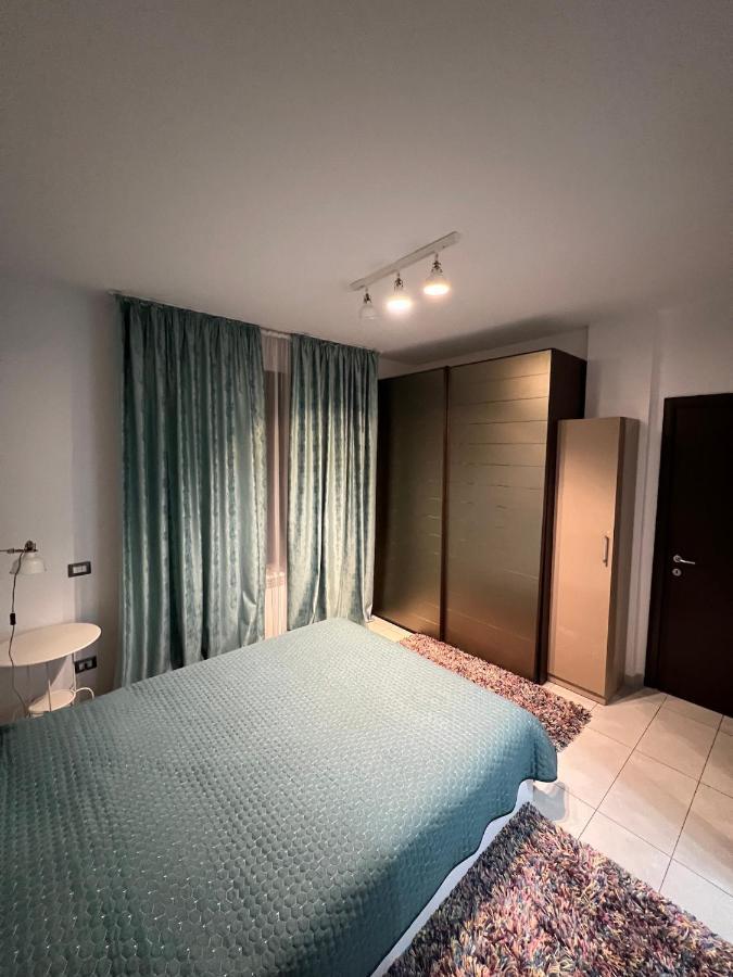Unirii Apartament Appartamento *